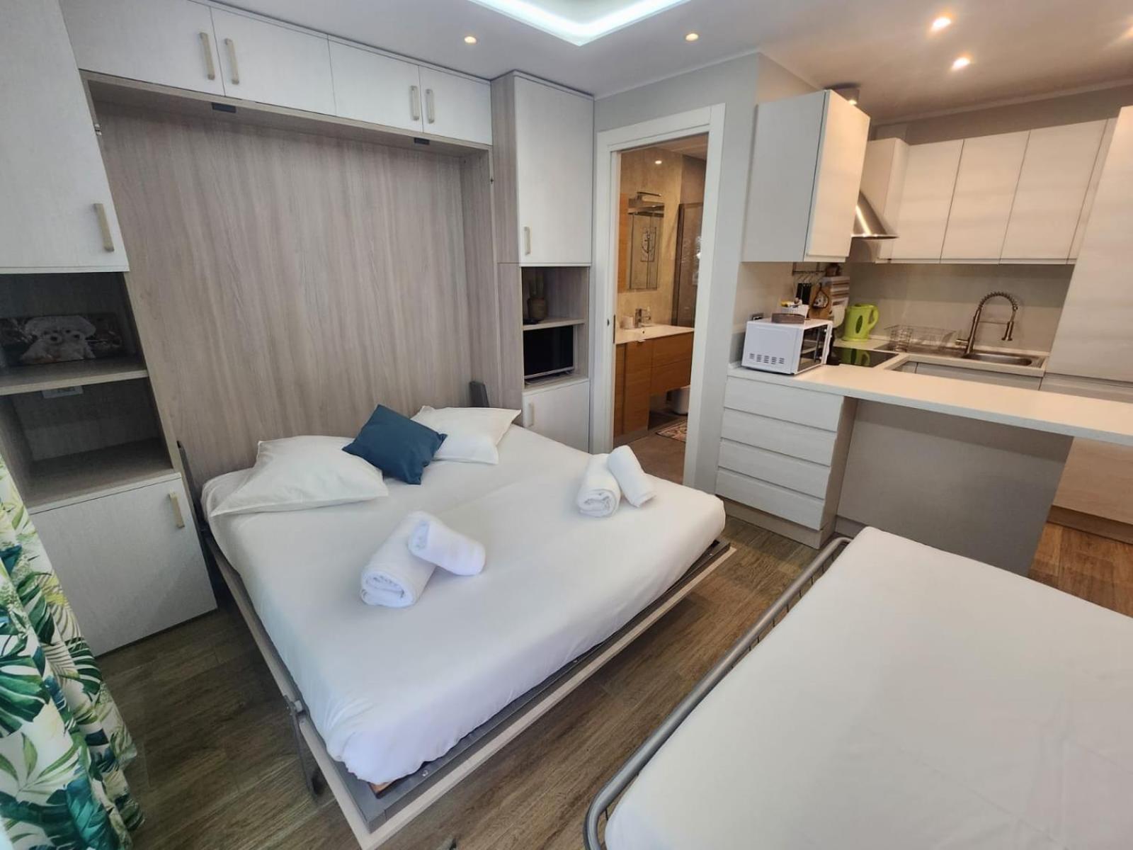 Bluemarine, Studio Vista Mare Menton Exterior photo
